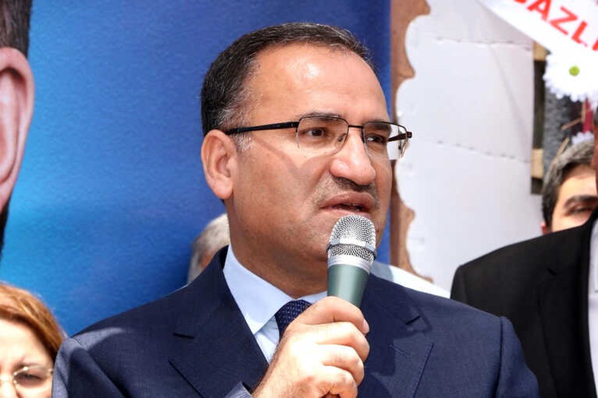 Başbakan Yardımcısı Bozdağ, "Bunların Projesi Yok. Yıkım Projeleri Var Yıkım"
