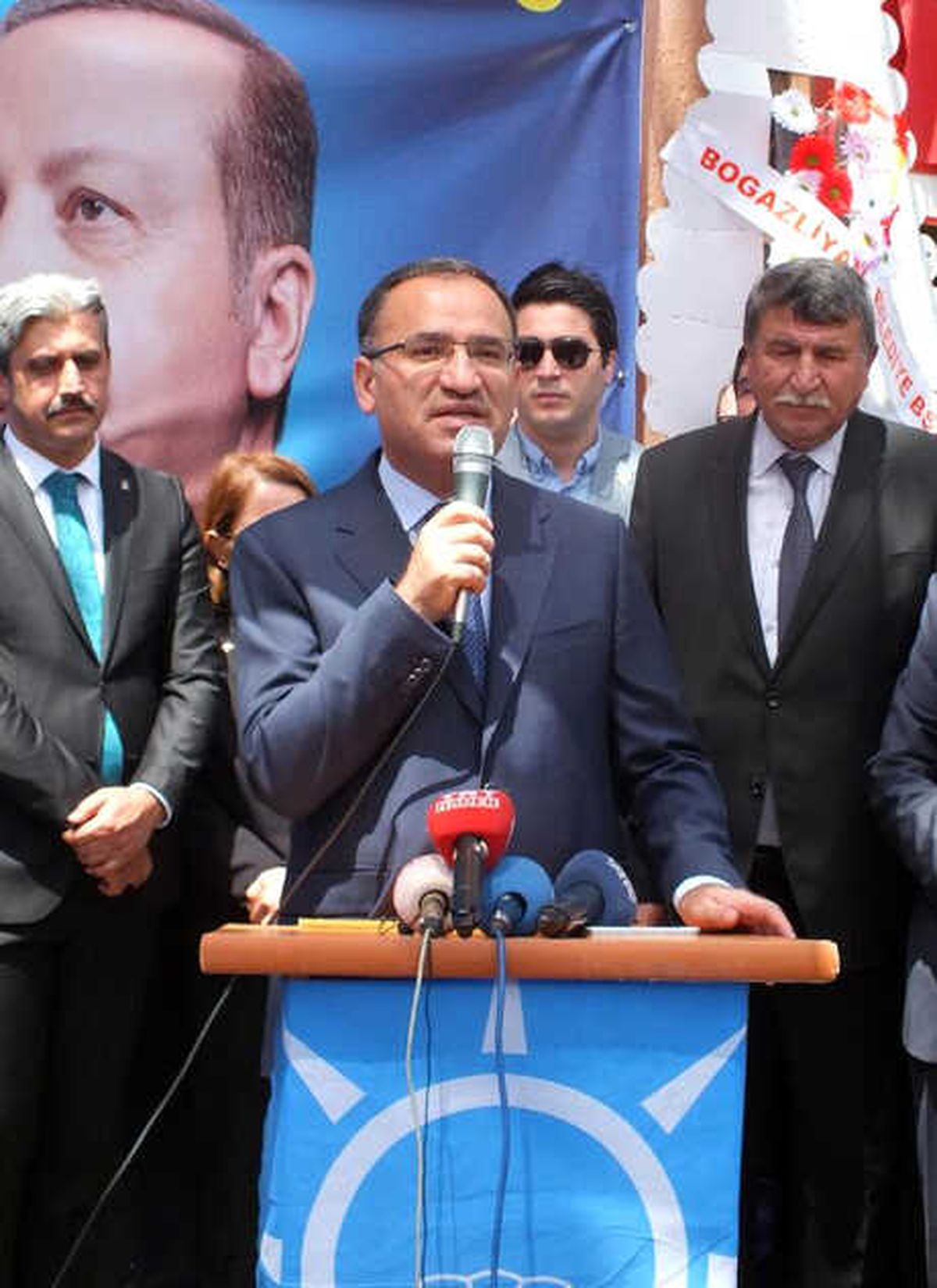 Bozdağ: Türkiye\'yi Önümüzdeki 10 Yılda 3 Kattan Daha Fazla Büyüteceğiz