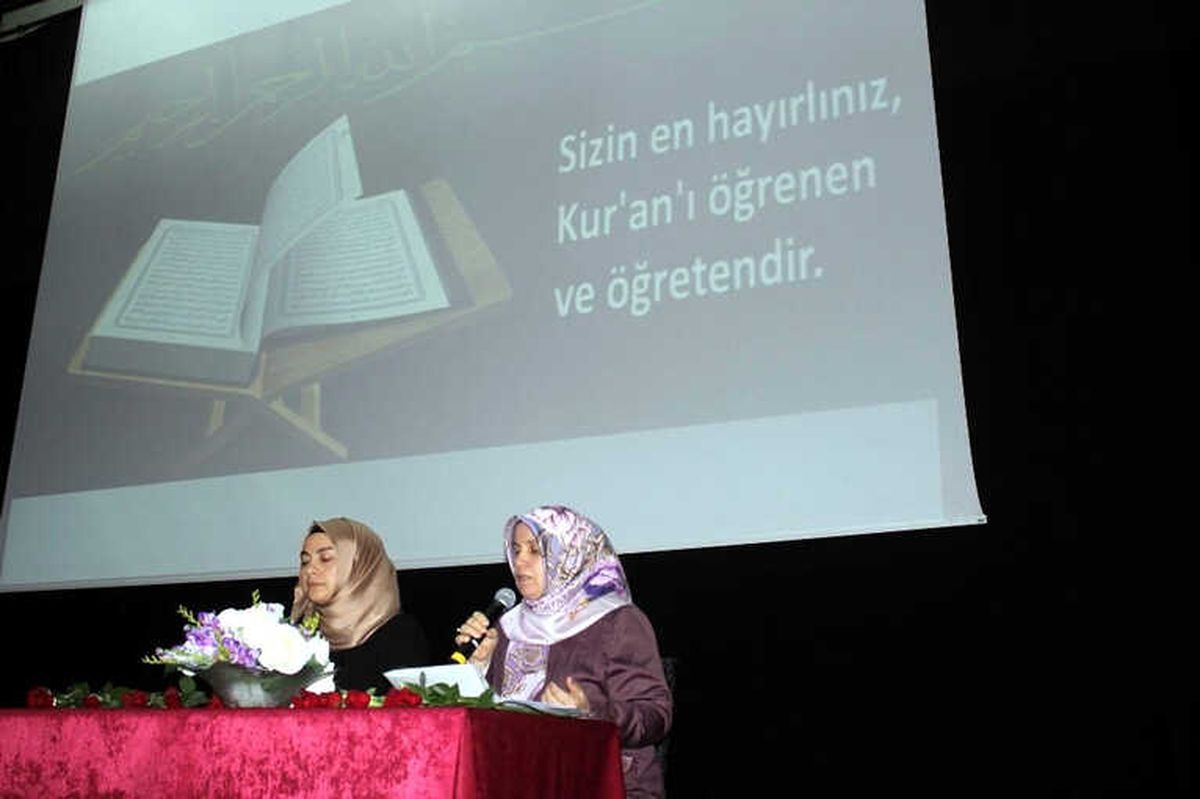Develi\'de Kur\'an Ziyafeti