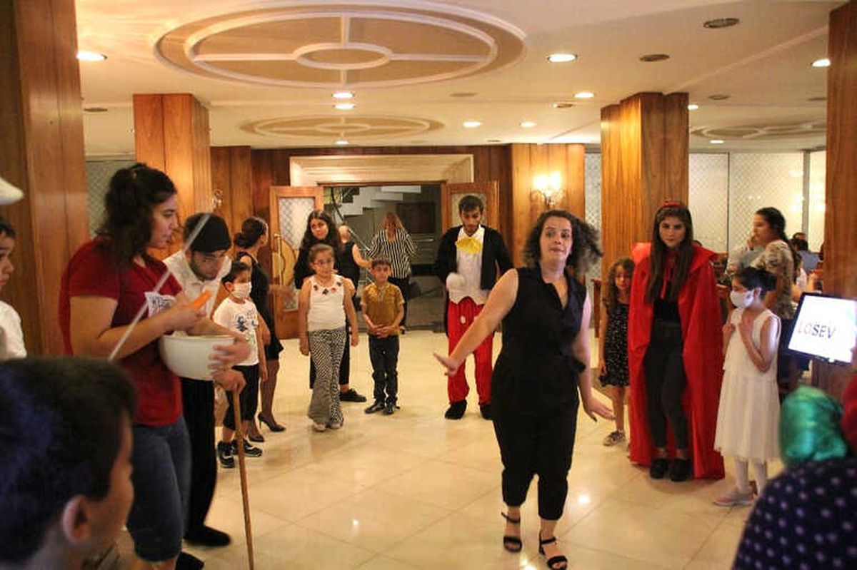 Hatay\'da Geleneksel Lösev İftar Yemeği