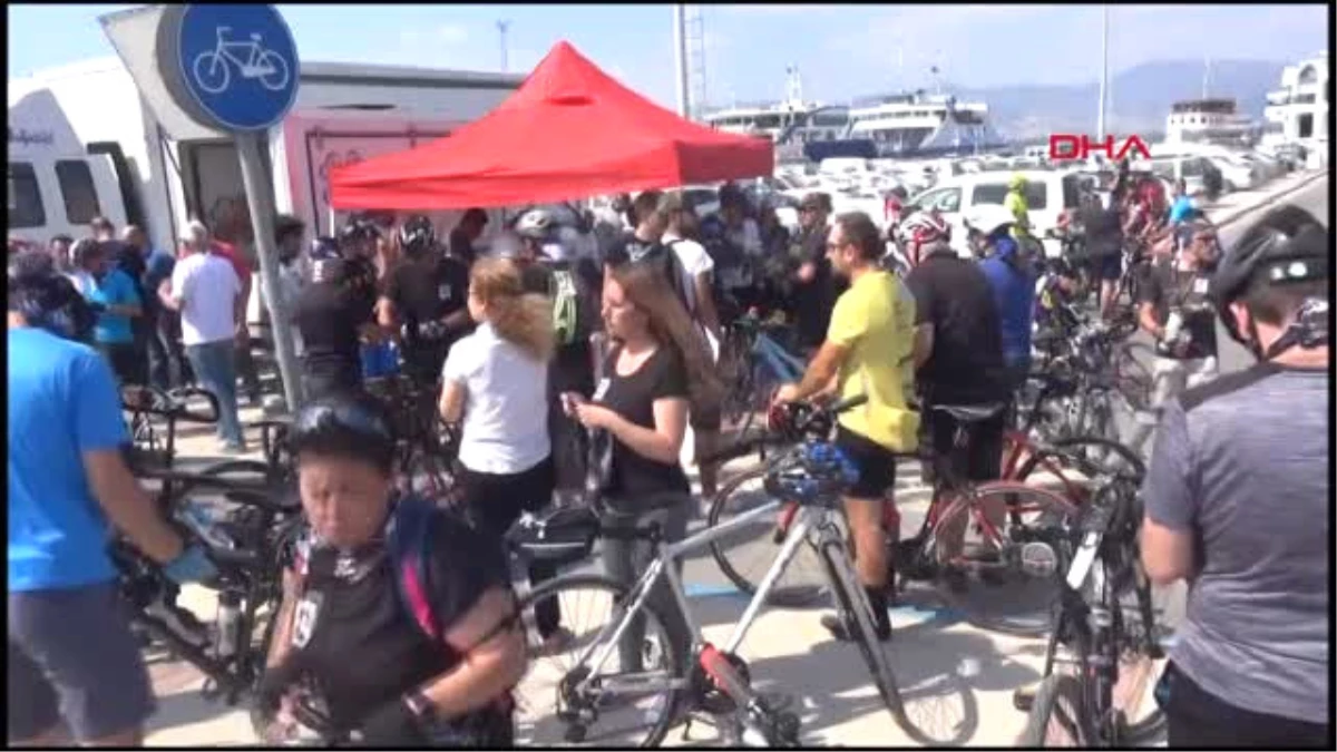 İzmir Bisiklet Sevdalıları, Kazada Ölen Arkadaşları İçin Pedal Çevirdi