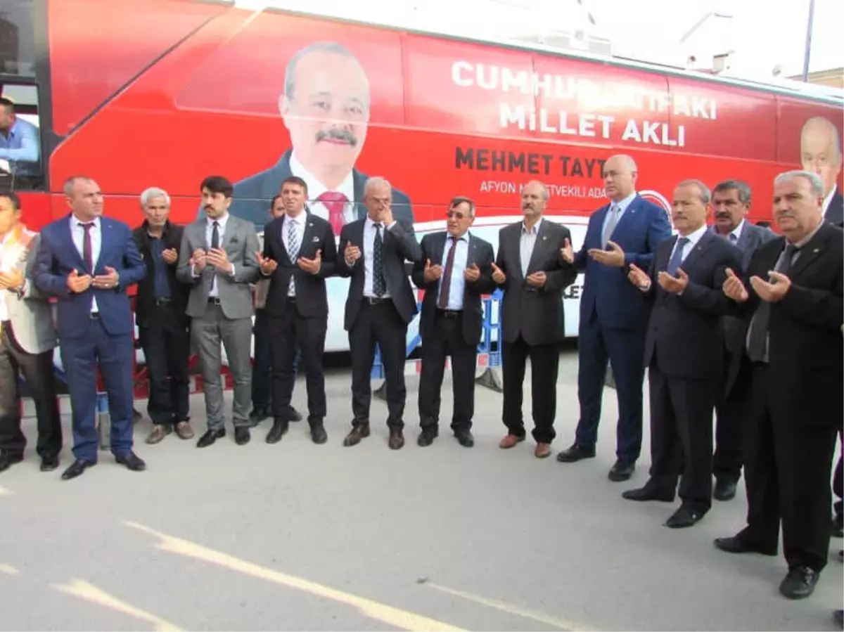 Sandıklı\'da MHP Adaylarını Tanıttı