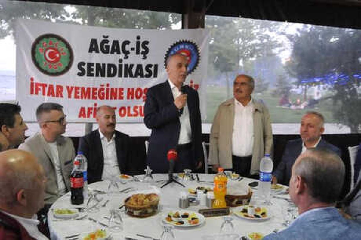 Türk-İş Genel Başkanı Atalay\'dan \'Taşeron İşçi\' Açıklaması