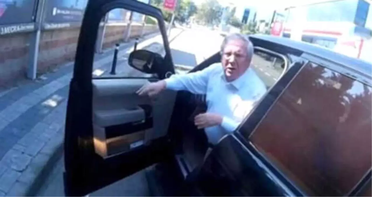 20 Yıl Sonra Aziz Yıldırım Dönemi Bitti Sosyal Medyada Caps\'ler Patladı!