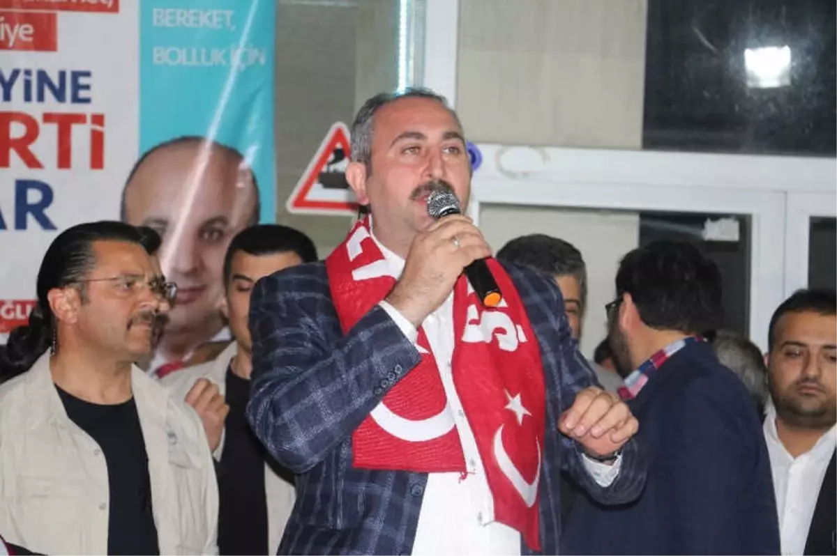 Adalet Bakanı Gül: "Chp Gelirse Halkın Kazanımlarını Elinden Alacak"