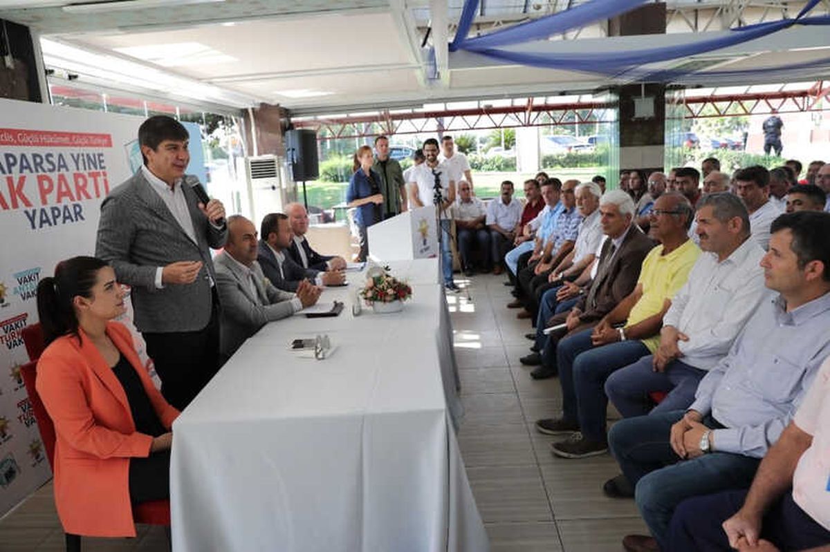 Başkan Menderes Türel: "Antalya Şaha Kalktı"