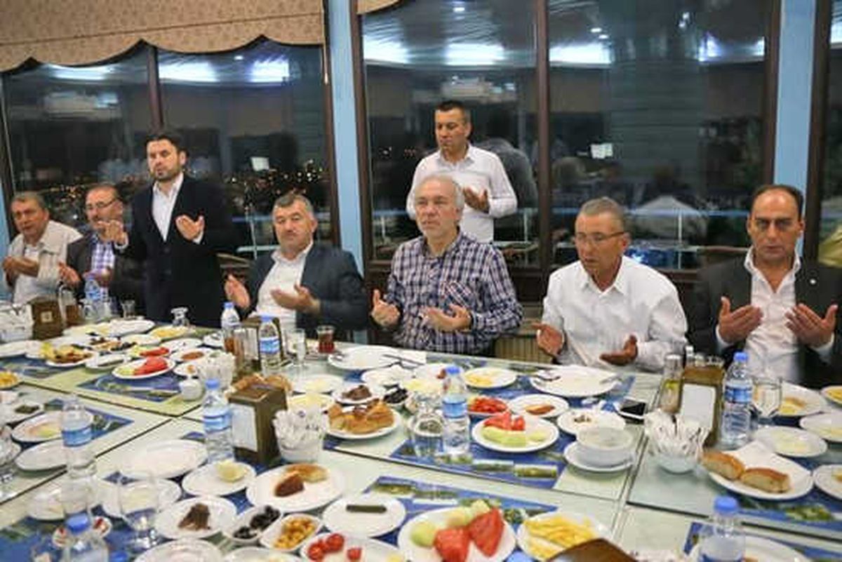 Başkanlar Sahurda Buluştu