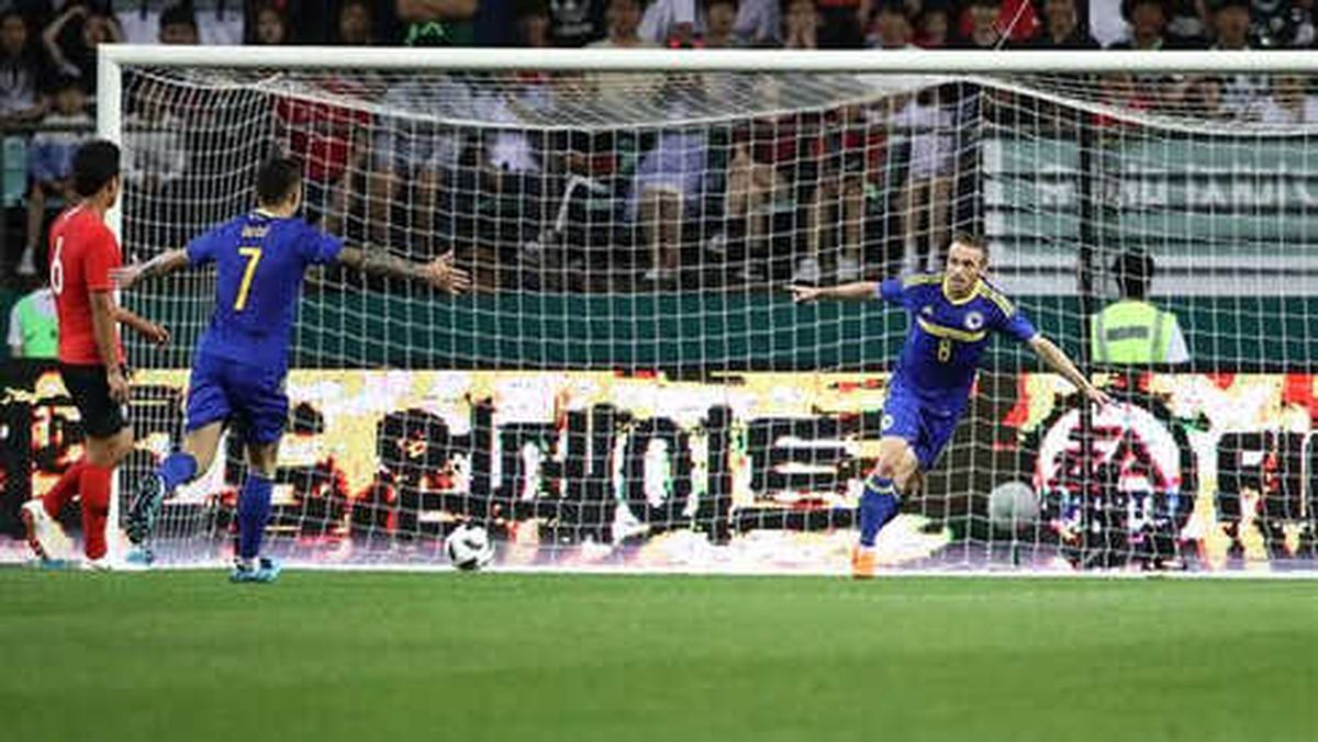 Bosna Hersek\'i Galibiyete Edin Visca Taşıdı