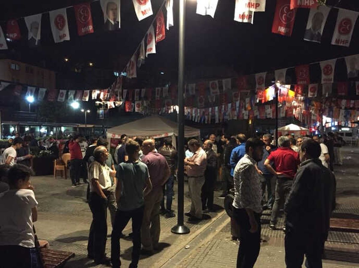 Bursa\'da Partilerin Seçim Standında Meydana Gelen Gerginliğin Yeni Görüntüleri Ortaya Çıktı
