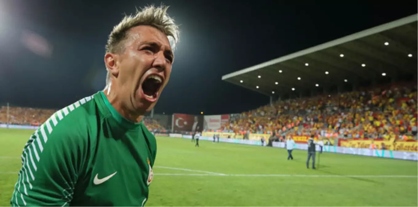 Muslera, Uruguay Milli Takımı\'nın Nihai Kadrosunda