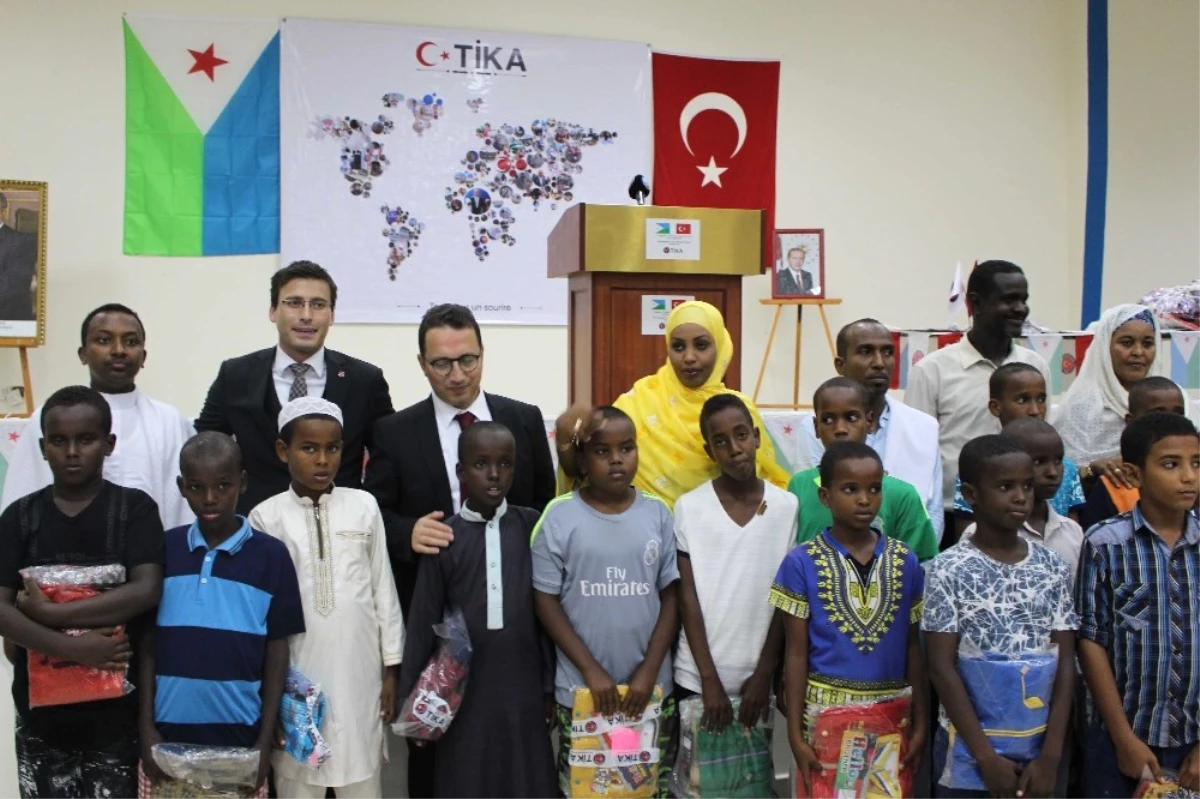 Tika Cibuti\'de İftar ve Gıda Yardımı Programları Gerçekleştiriyor