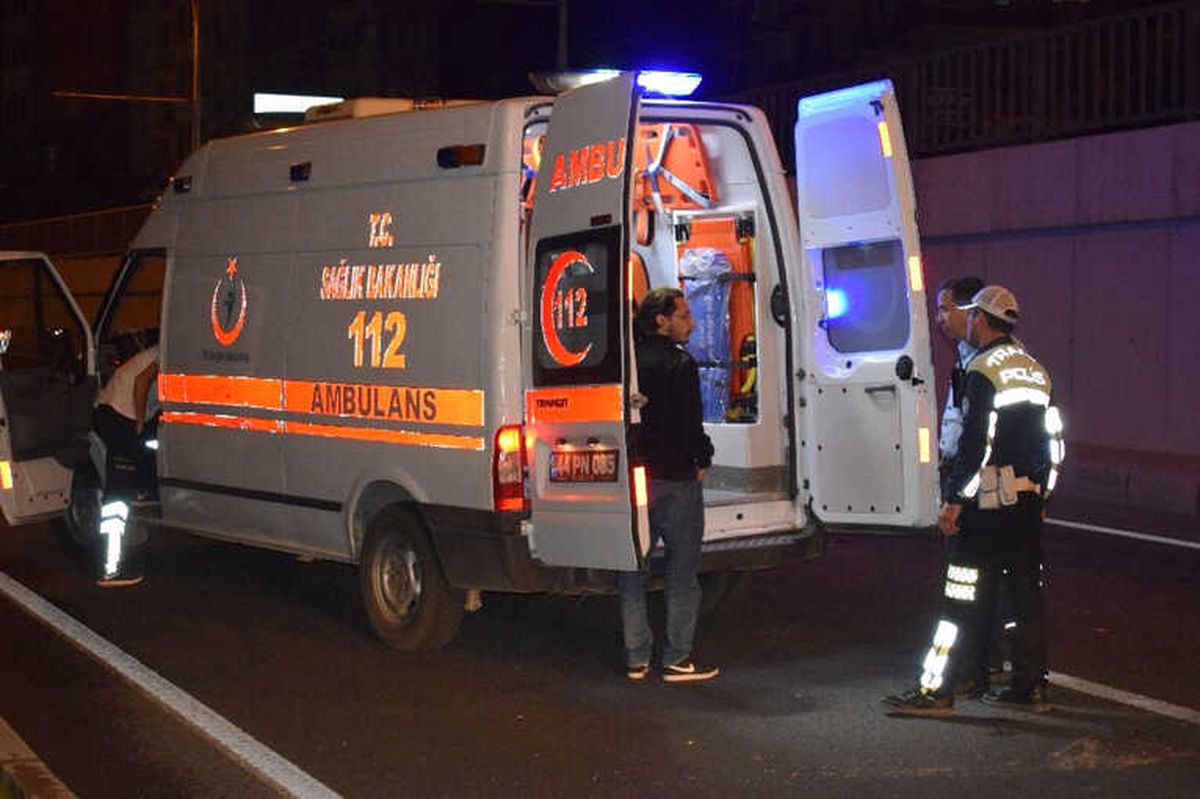 Trafikte Makas Kaza Getirdi: 1 Yaralı