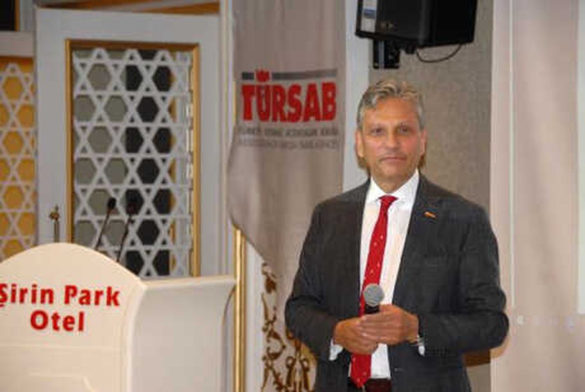 Türsab Başkanı: Acentalar 100 Bin Liralık Teminatsız Krediden Faydalanabilecek