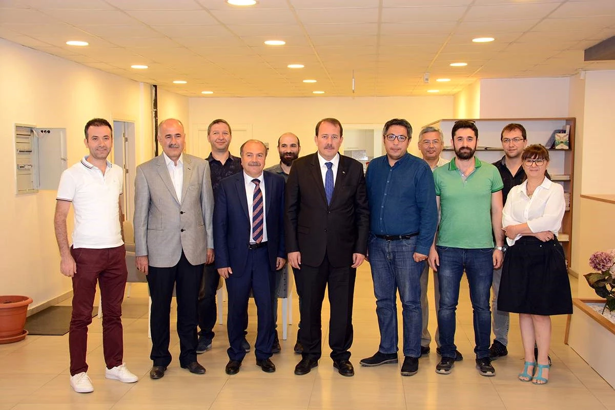 AK Parti Genel Başkan Yardımcısı Karacan\'dan Ziyaretler