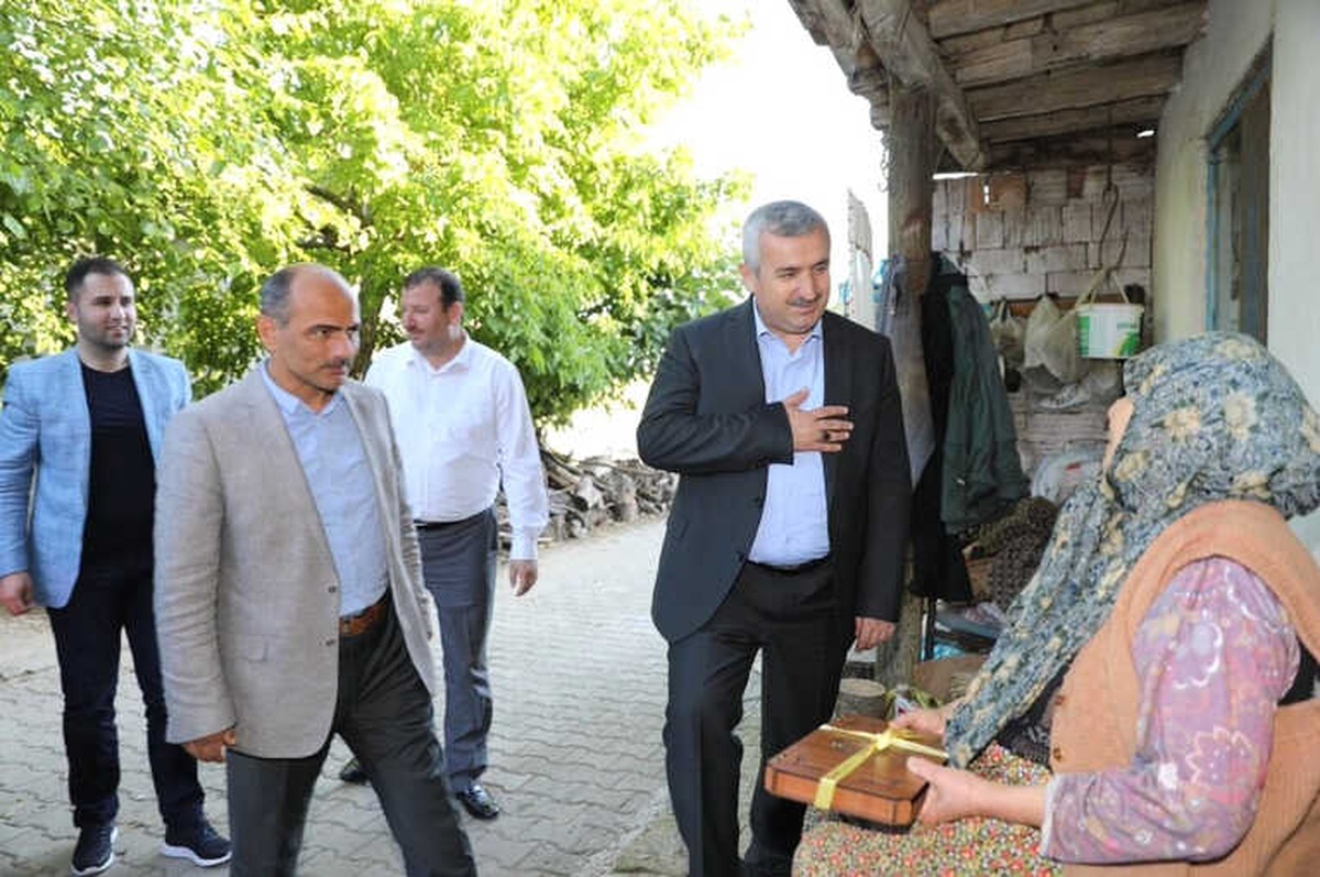 Başkan Baran\'dan Körfez\'in Köylerine Çıkarma