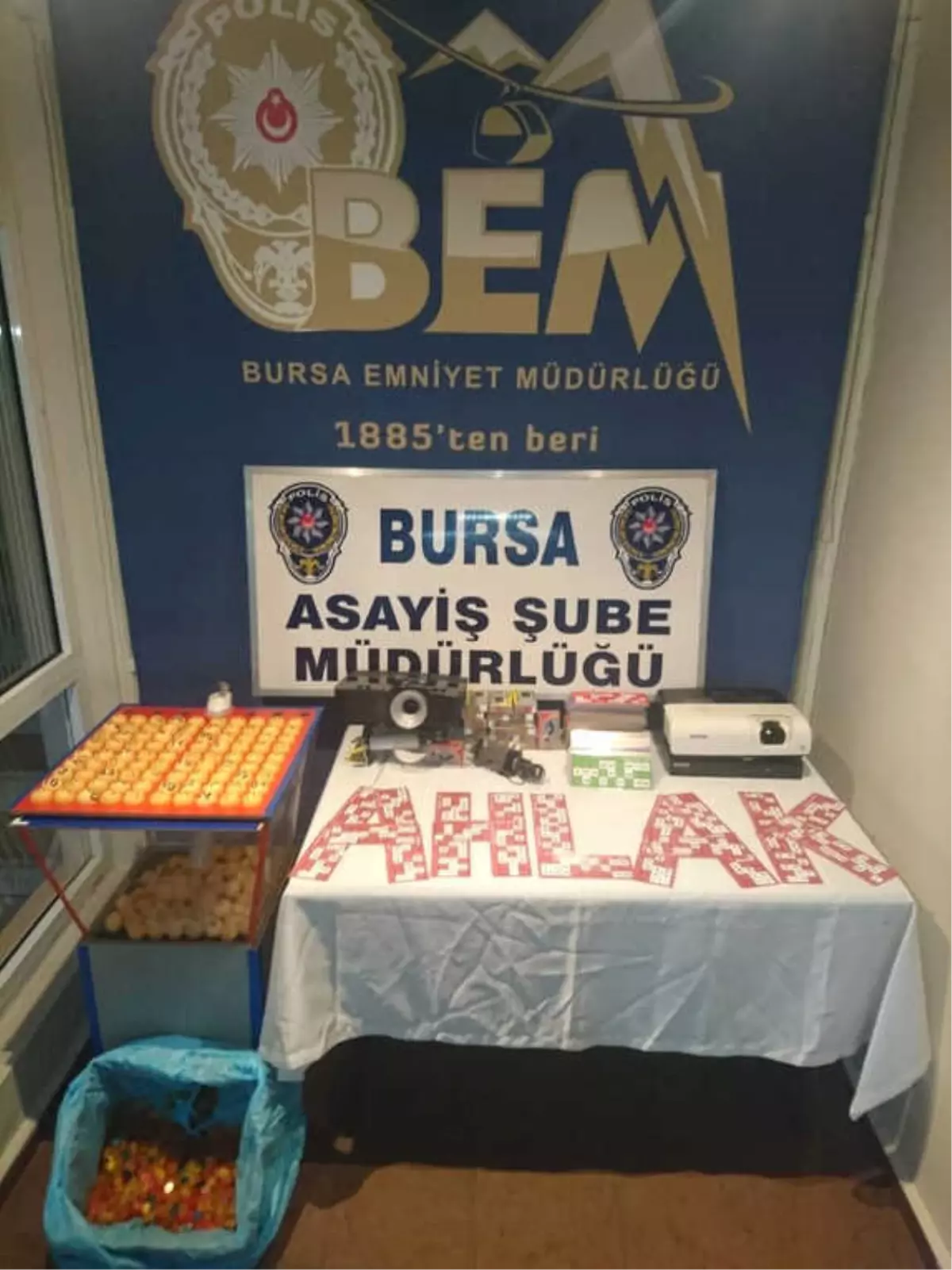 Bursa\'da Kumar Operasyonu