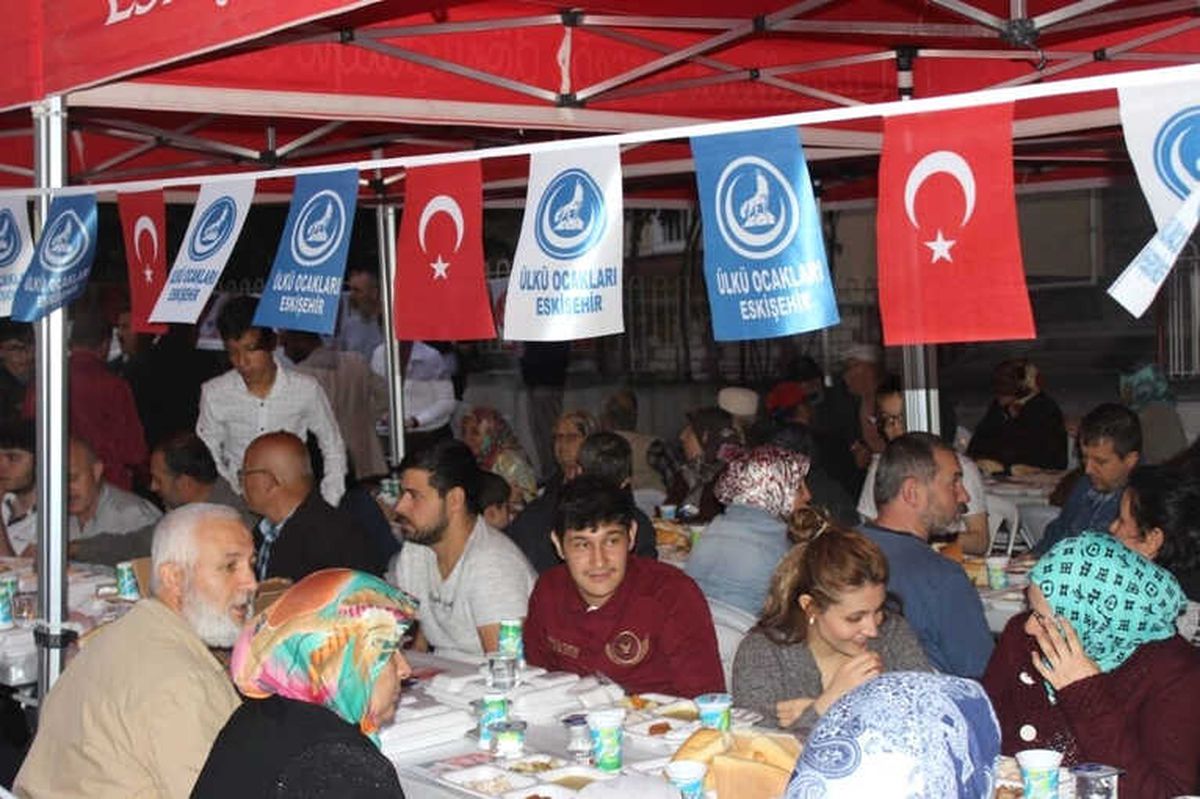 Eskişehir Ülkü Ocakları İftar Yemeği