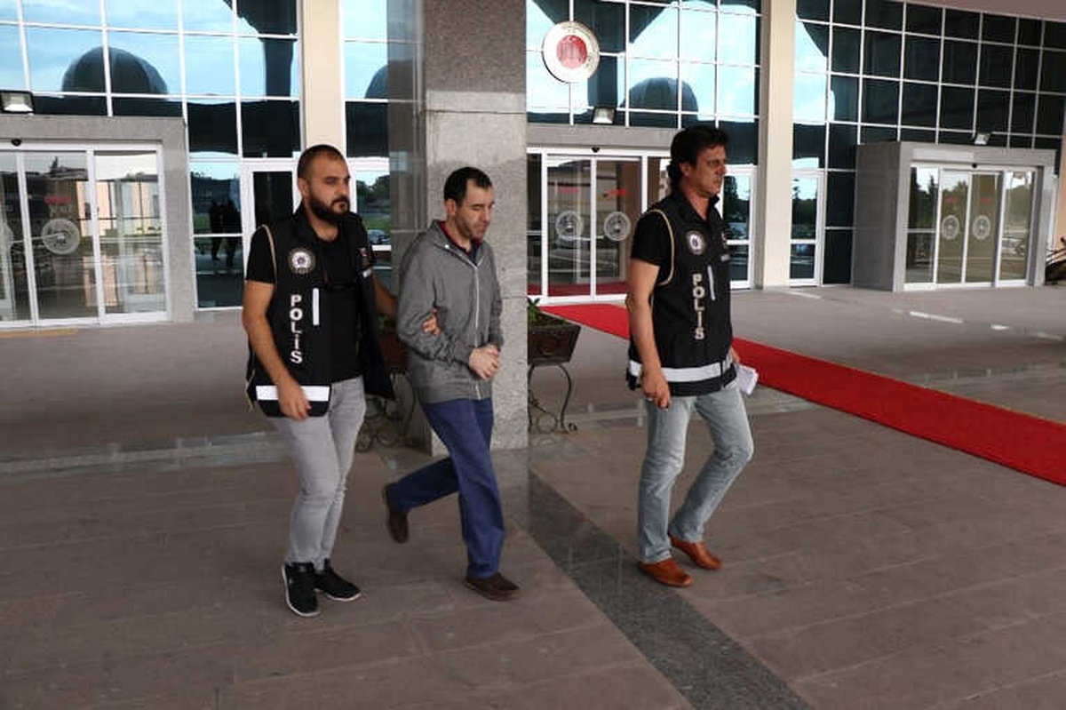 Fetö\'cü Hakim Yunanistan\'a Kaçmak İsterken Yakalandı