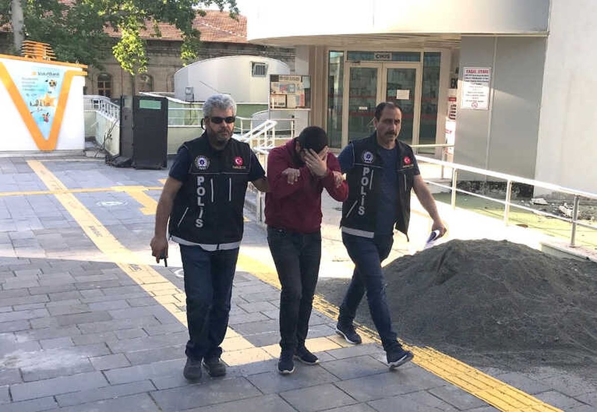 Kütahya\'da Üniversite Öğrencisi Uyuşturucu Ticaretinden Tutuklandı