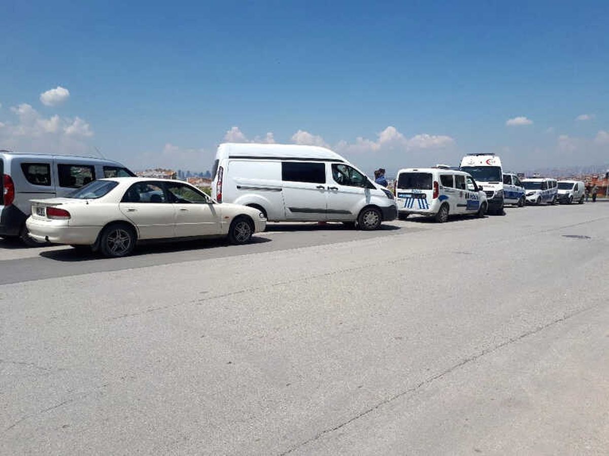 Lüks Otomobilde Sır Ölüm