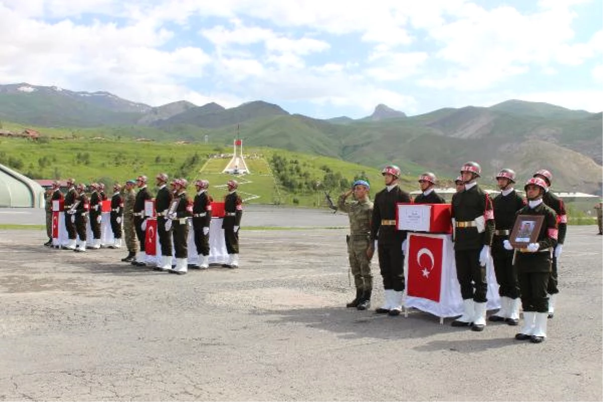 Şemdinli Şehitleri, Hakkari\'de Törenle Uğurlandı