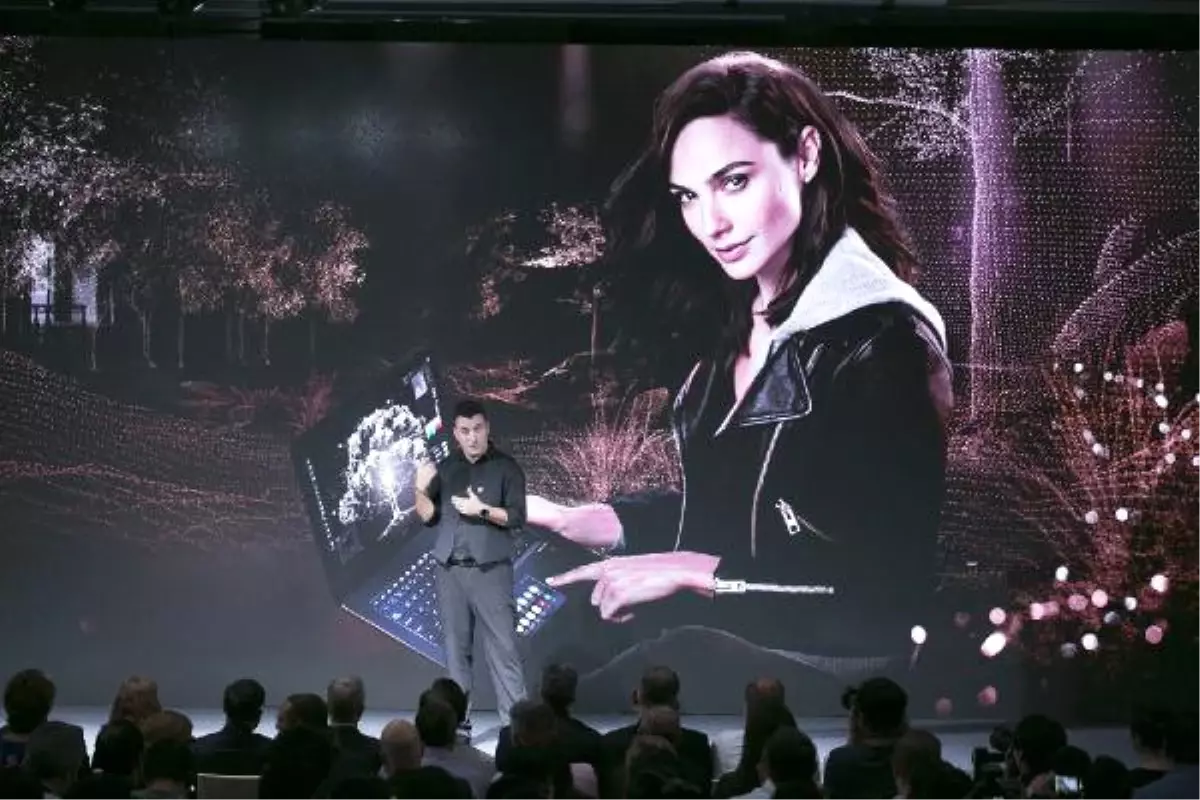 Asus, Computex 2018 İçin Gal Gadot ile Anlaştı