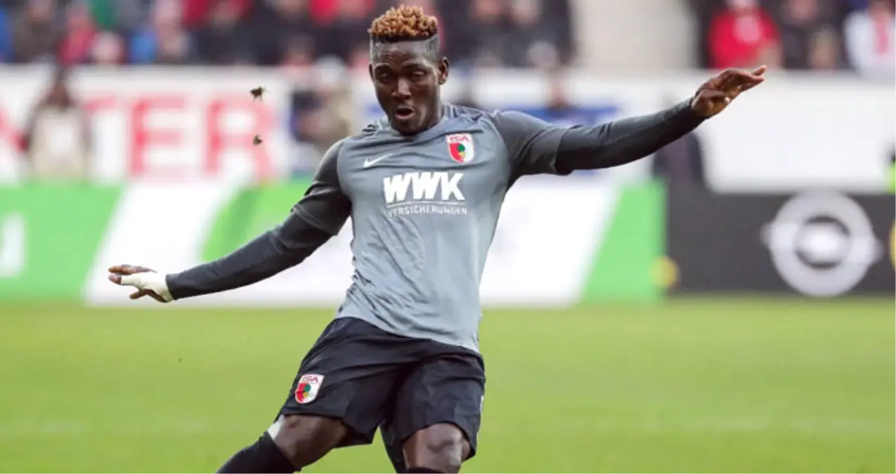 Beşiktaş, Alman Ekibi Augsburg\'la Sözleşmesi Sona Eren Opare ile Anlaştı