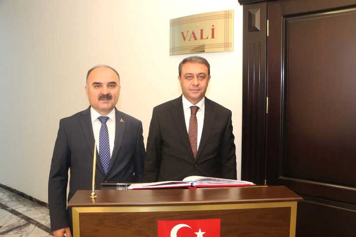 Burdur Valisi Şıldak\'tan Isparta Valisi Günaydın\'a Ziyaret