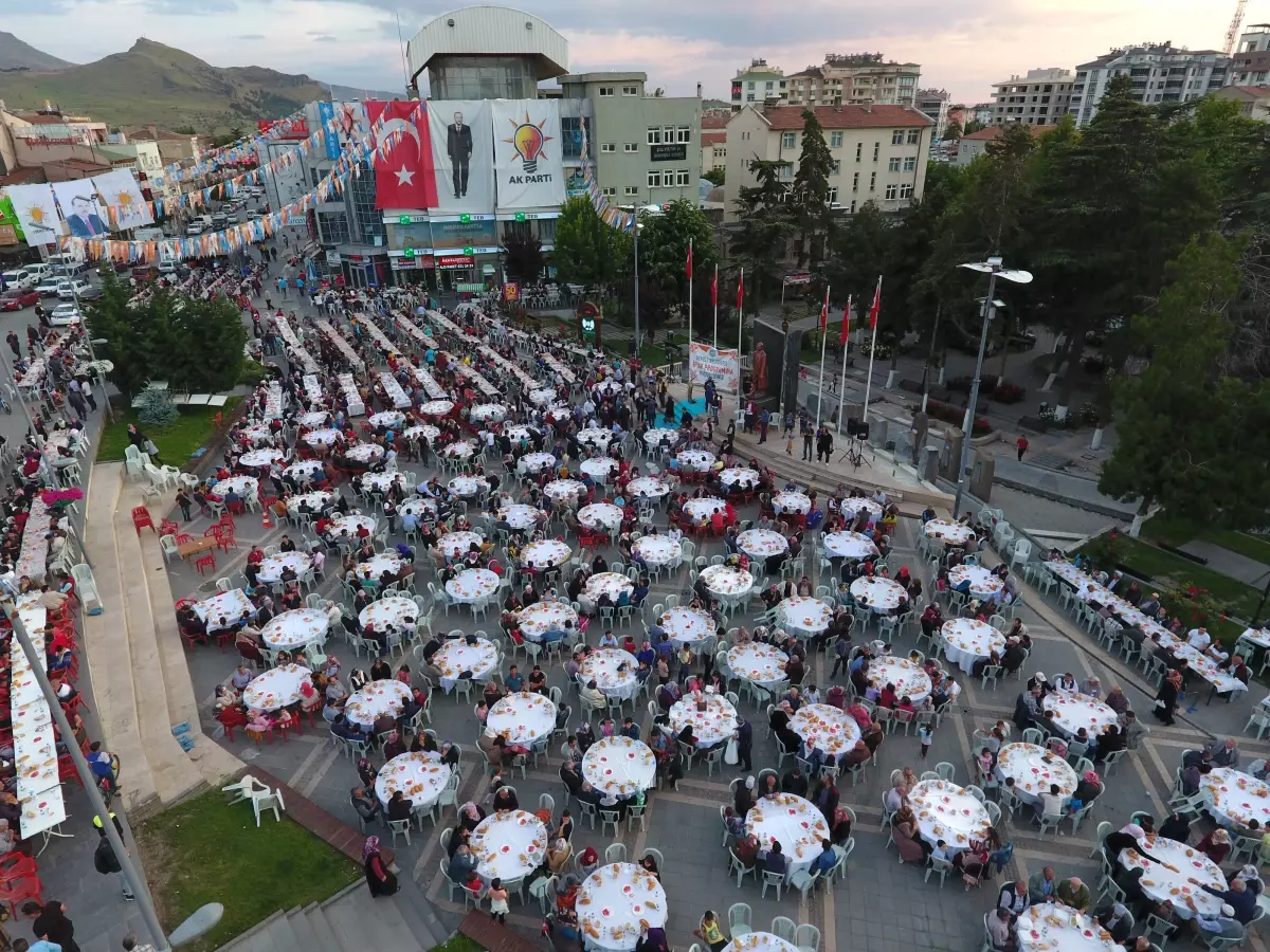 Develi Belediyesinden Kardeşlik İftarı