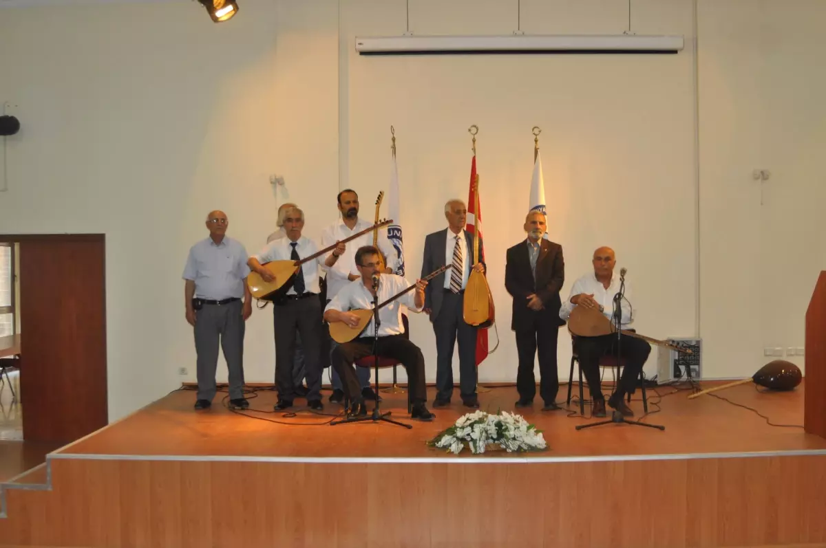 Ege Üniversitesi\'nde "Aşıklar Dilinde Anadolu" Aşıklar Bayramı