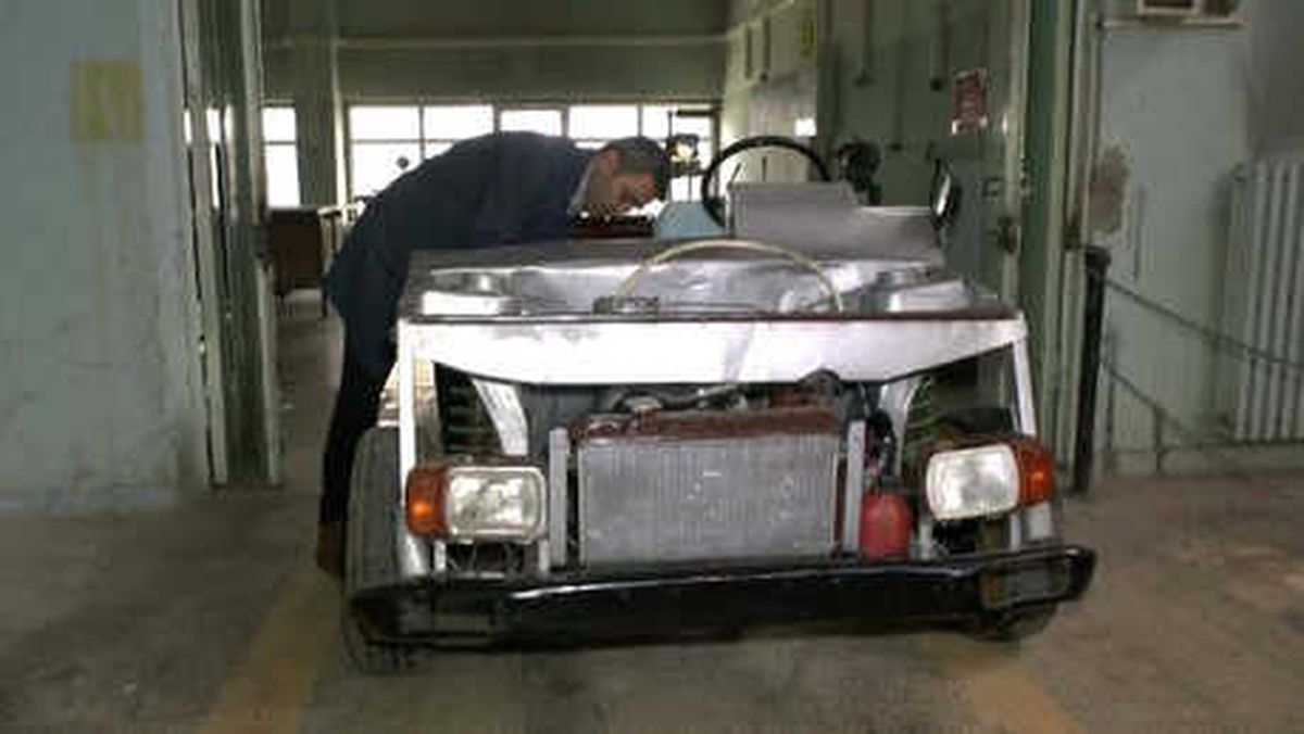 Öğretmenler, Öğrencileri ile Hurdadan Motorlu Taşıt Yaptı