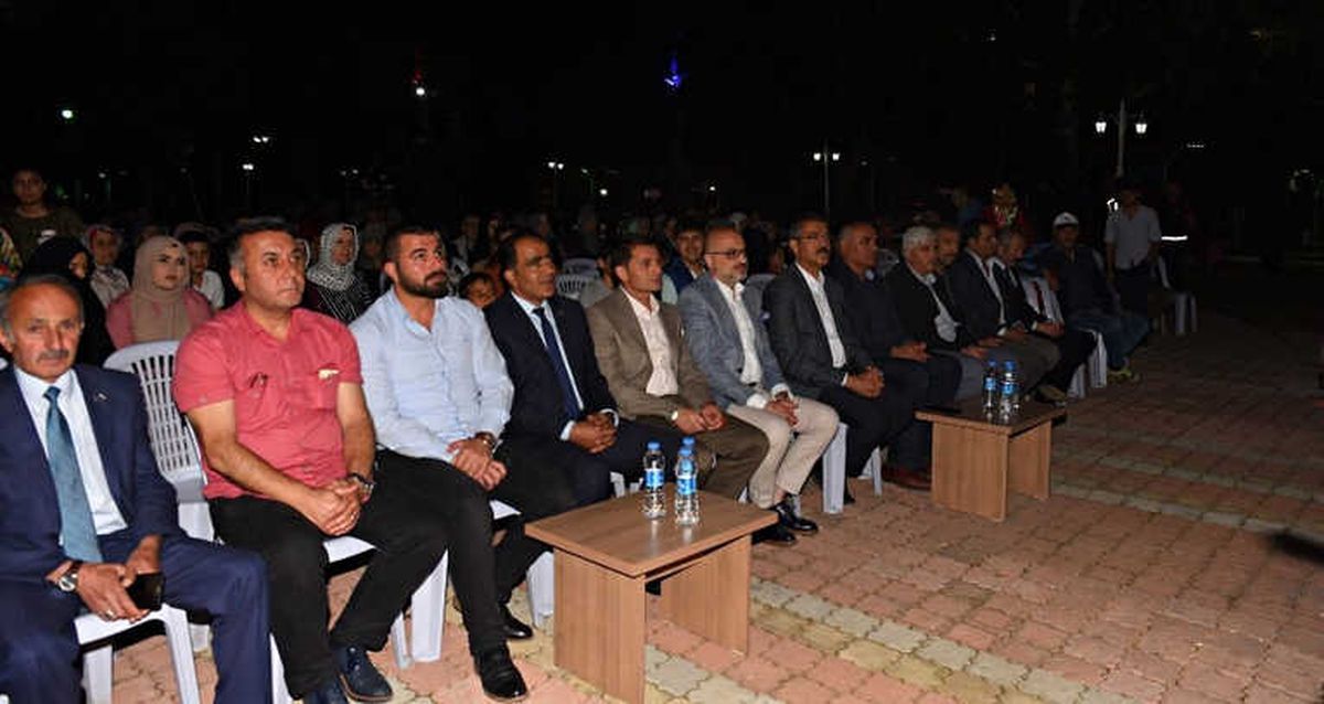 Turhal\'da Grup Genç\'ten Ezgi Rüzgarı
