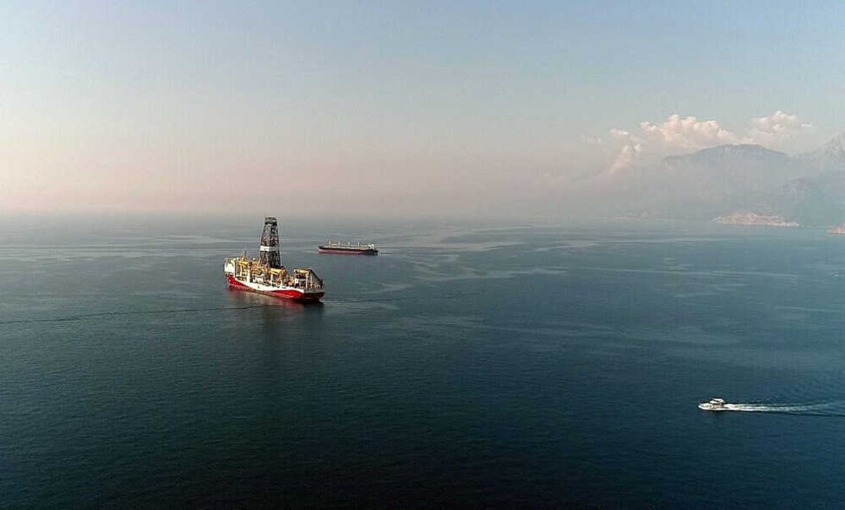Türkiye\'nin Doğalgaz ve Petrol Arama Gemisi Akdeniz\'de
