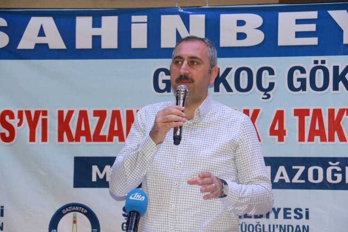 Adalet Bakanı Gül Sınava Girecek Adaylara Tavsiyelerde Bulundu