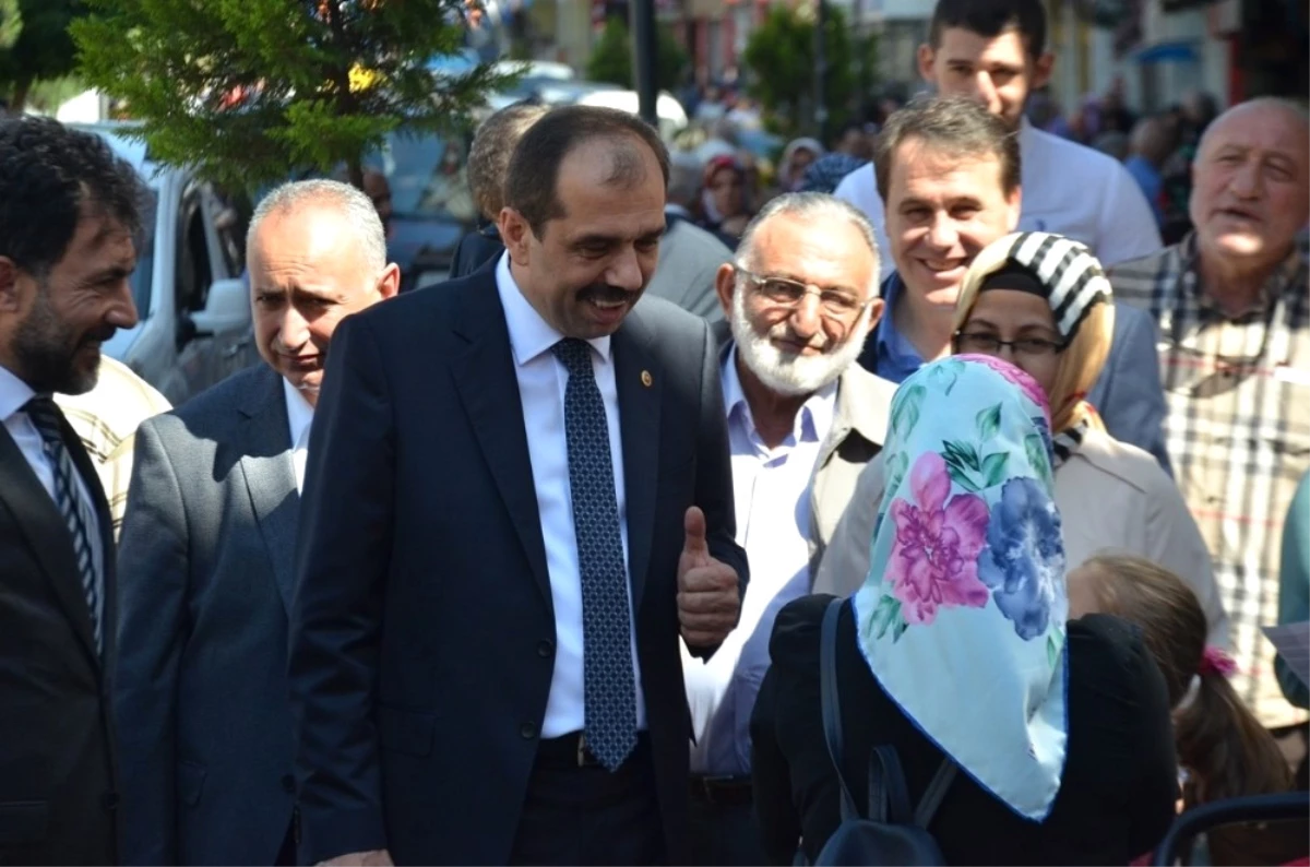 AK Parti Trabzon Milletvekili Muhammet Balta, Seçim Çalışmalarını Akçaabat\'ta Sürdürdü