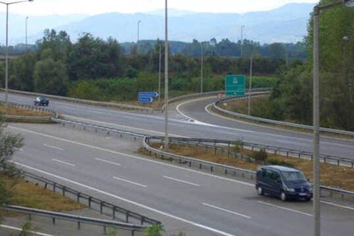Anadolu Otoyolu Düzce Kavşağı 28 Eylül\'e Kadar Kapanacak