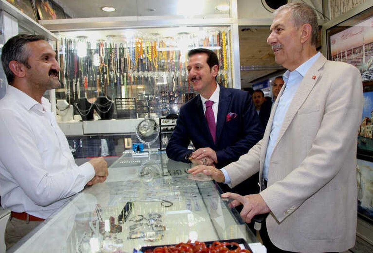 Bakan Demircan\'dan Esnaf Ziyareti