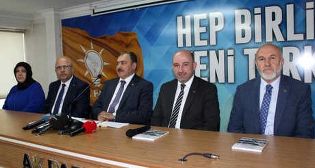 Bakan Eroğlu: Ekonominin \'E\'sini Bilmiyor