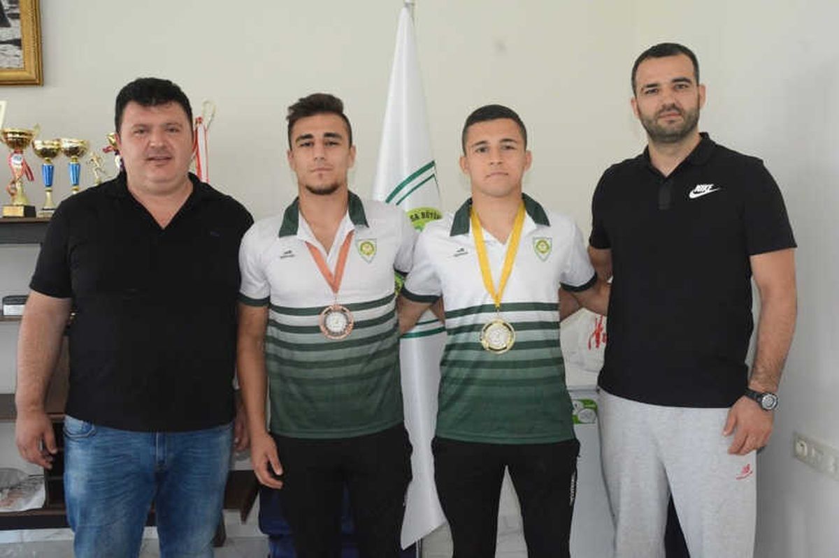 Balkan Şampiyonları Manisa\'nın Gururu Oldu