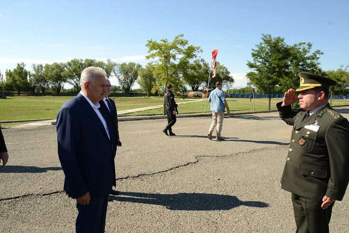Başbakan Yıldırım Iğdır Valiliğini Ziyaret Etti