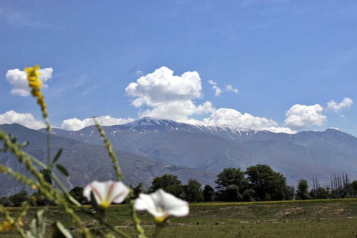 Erzincan\'a Haziranda Kar Yağdı