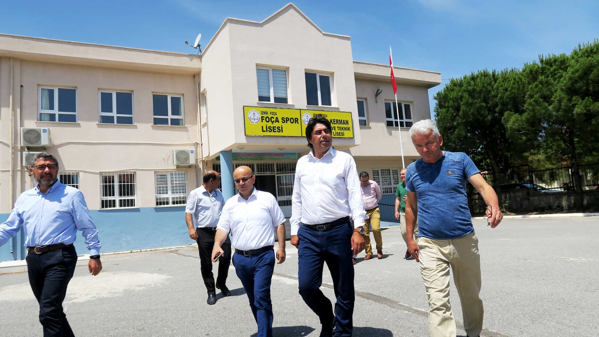 Foça Yerel Yönetimi, Foça Spor Lisesi\'nin Yanında…