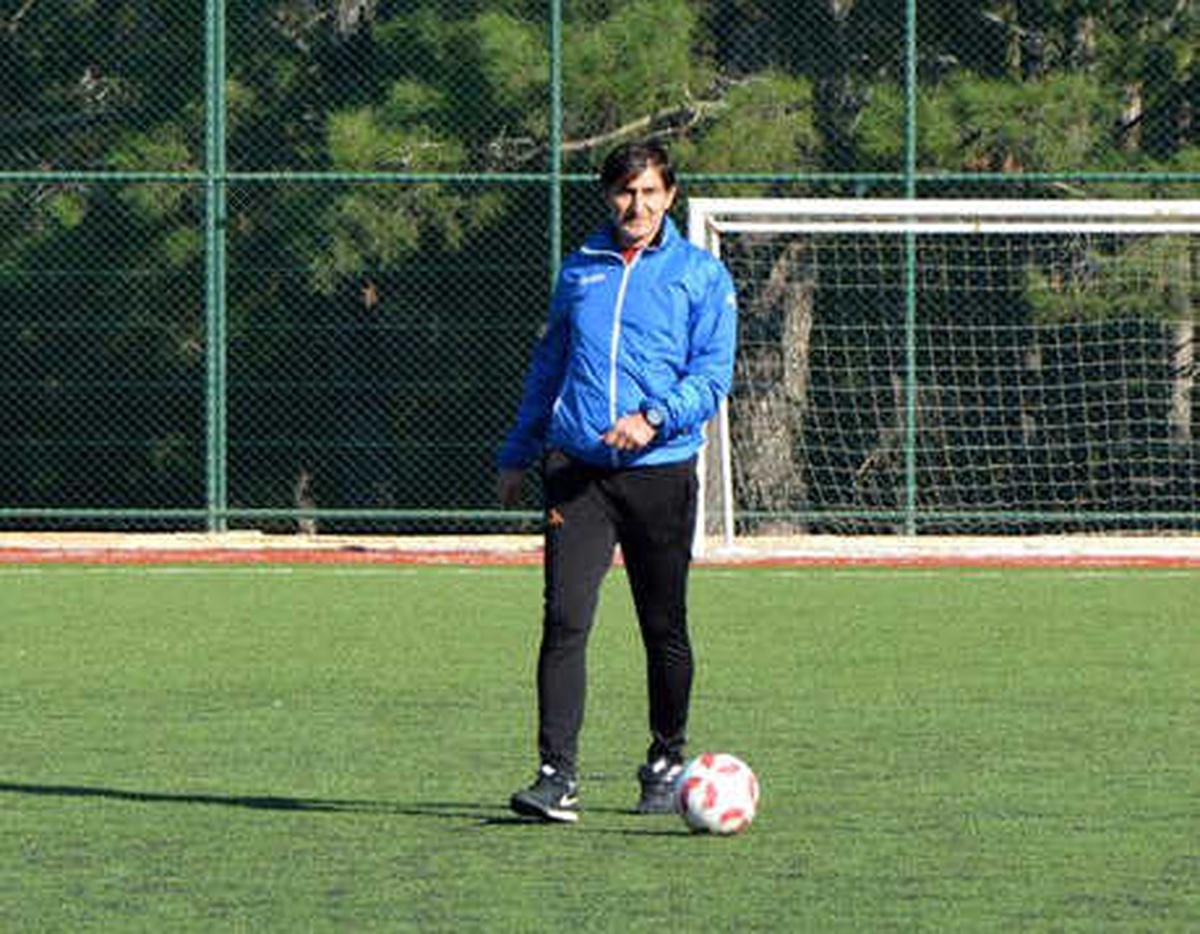 Karacabey Birlikspor\'un Yeni Teknik Patronu Şermet