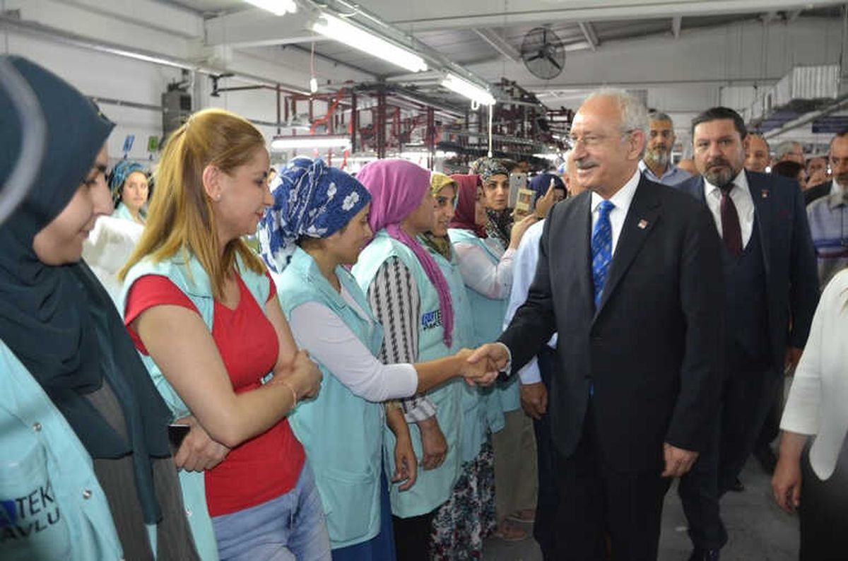 Kılıçdaroğlu\'ndan İşçilere "Asgari Ücret 2 Bin 200 TL Olacak" Sözü