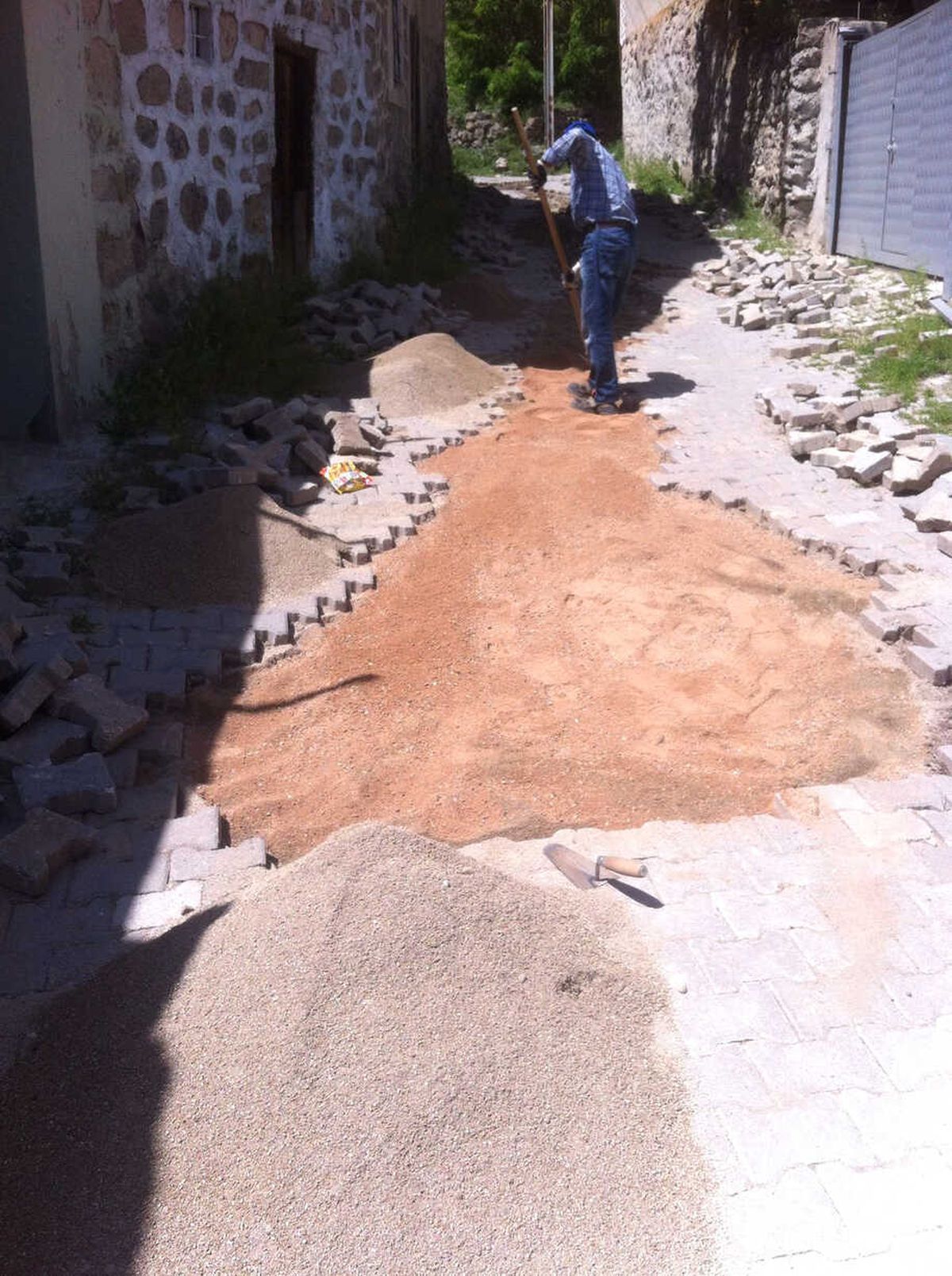 Kırsal Mahallelerdeki Çalışmalar Tam Gaz Devam Ediyor