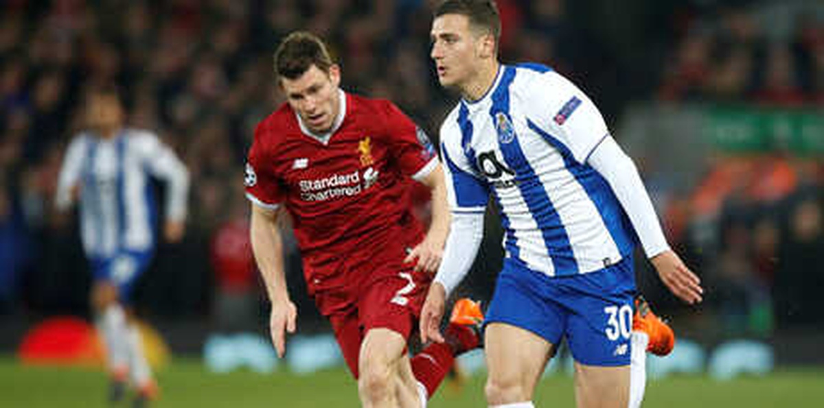 Manchester United Diogo Dalot\'u Transfer Etti