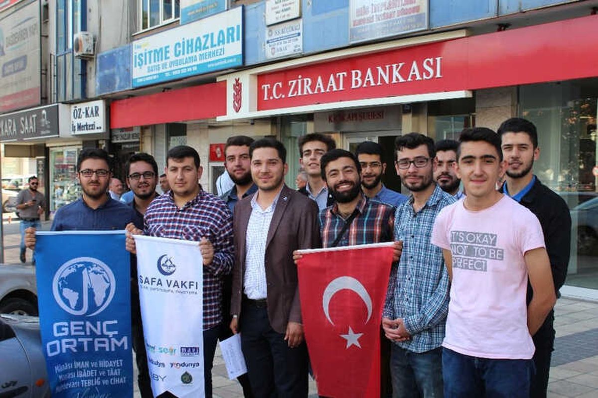 Safa Vakfı Üniversite Öğrencilerinden Cumhurbaşkanı Erdoğan\'ın Kampanyasına Destek