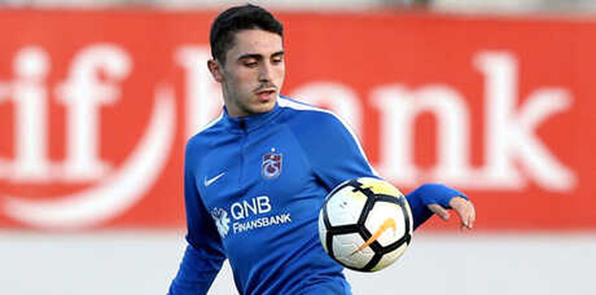 Trabzonspor\'da Futbolcu Abdülkadir\'e Resmi Teklif Yok
