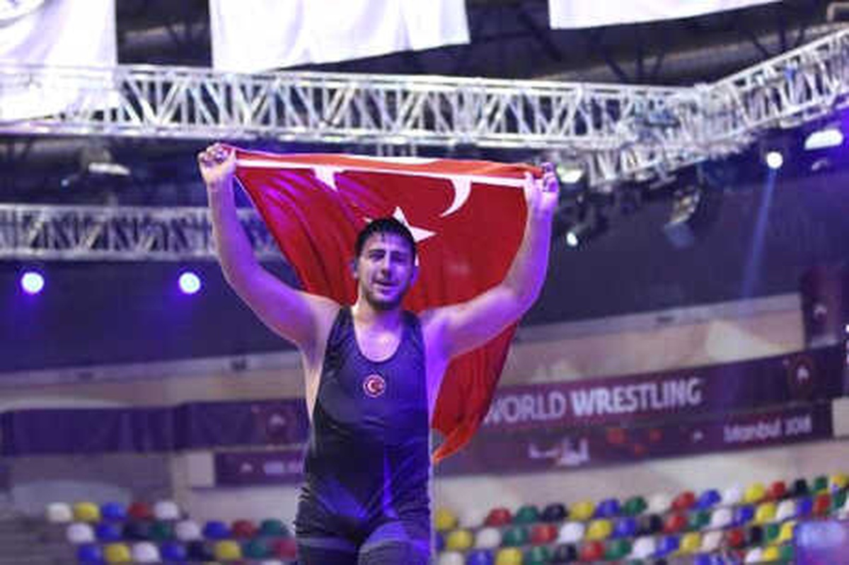 U23 Avrupa Güreş Şampiyonası\'nda Grekoromen Stil Maçları Tamamlandı