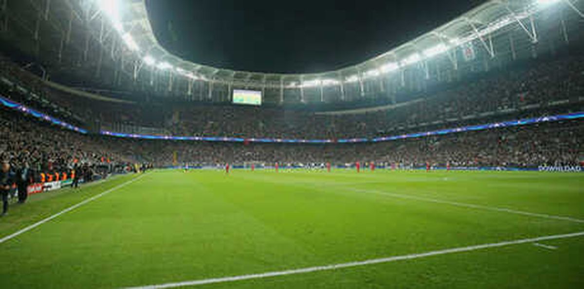 UEFA\'dan Beşiktaş\'a Para Cezası!